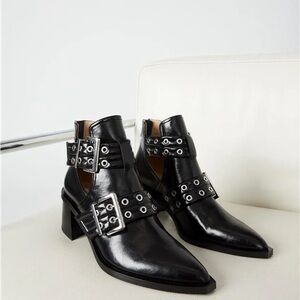 NEW Steve Madden Grazia Pointed Toe Moto Booties Black Patent Boots US 8.5 M